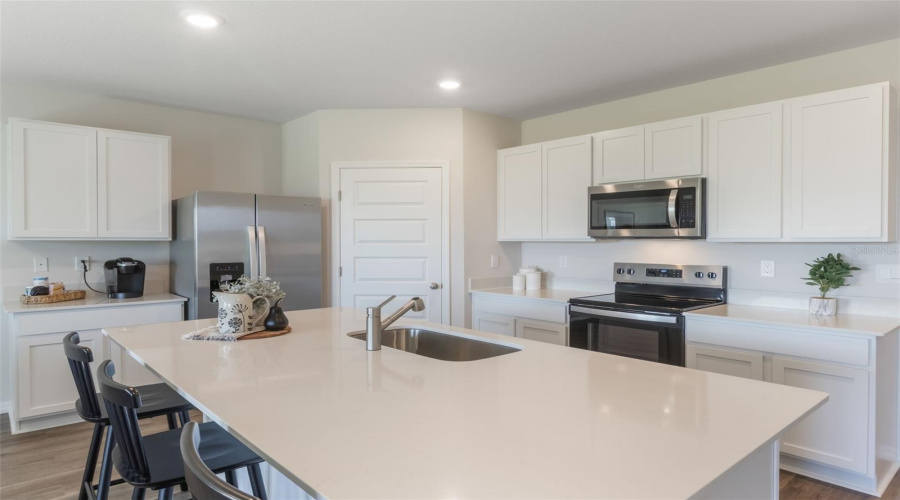 Davenport, Florida 33837, 4 Bedroom Bedrooms, ,2 Bathroombathrooms,Residential,For Sale,Mountain,0,Mfro6443836