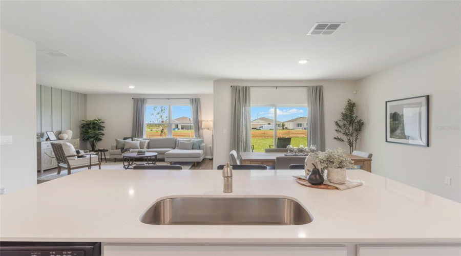 Davenport, Florida 33837, 4 Bedroom Bedrooms, ,2 Bathroombathrooms,Residential,For Sale,Mountain,0,Mfro6443836