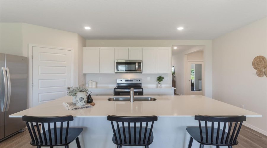 Davenport, Florida 33837, 4 Bedroom Bedrooms, ,2 Bathroombathrooms,Residential,For Sale,Mountain,0,Mfro6443836
