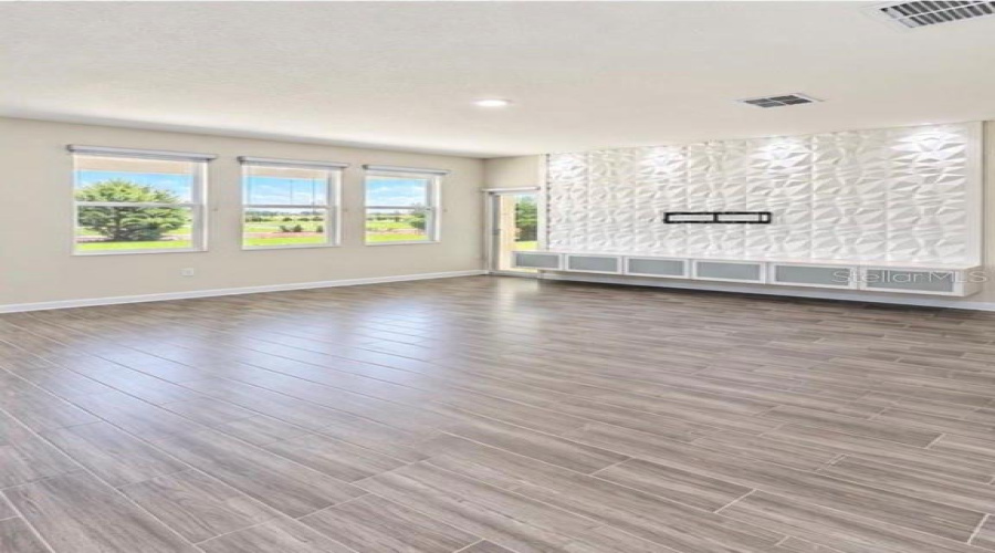 Davenport, Florida 33896, 4 Bedroom Bedrooms, ,2 Bathroombathrooms,Residential,For Sale,Trappers Trail,0,Mfro6443752
