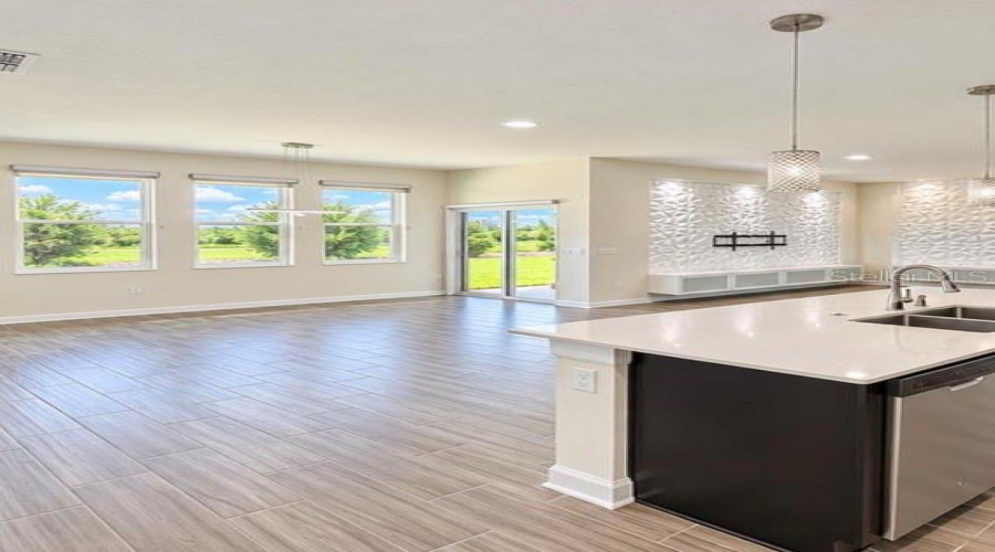 Davenport, Florida 33896, 4 Bedroom Bedrooms, ,2 Bathroombathrooms,Residential,For Sale,Trappers Trail,0,Mfro6443752