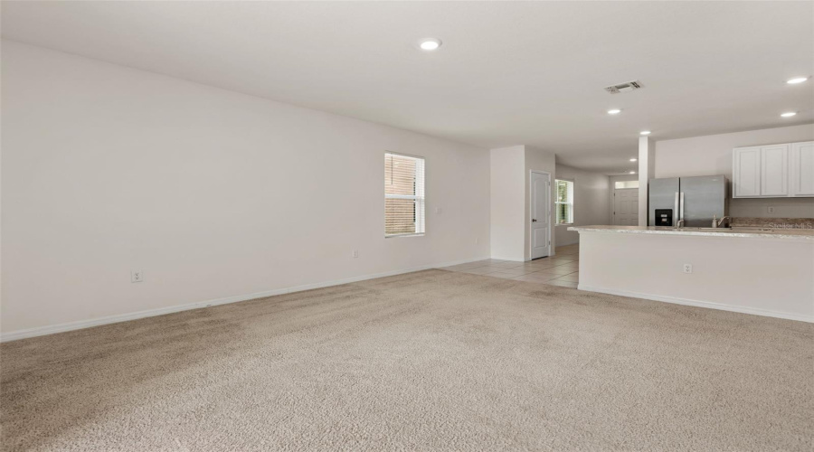 Davenport, Florida 33837, 3 Bedroom Bedrooms, ,2 Bathroombathrooms,Residential,For Sale,Gina,0,Mfrs5153928