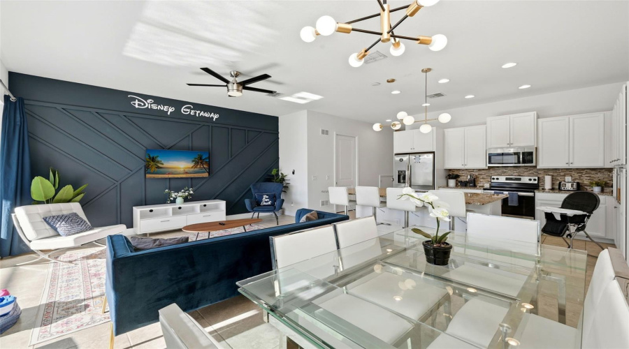 Davenport, Florida 33896, 3 Bedroom Bedrooms, ,2 Bathroombathrooms,Residential,For Sale,Captiva,0,Mfra4706944