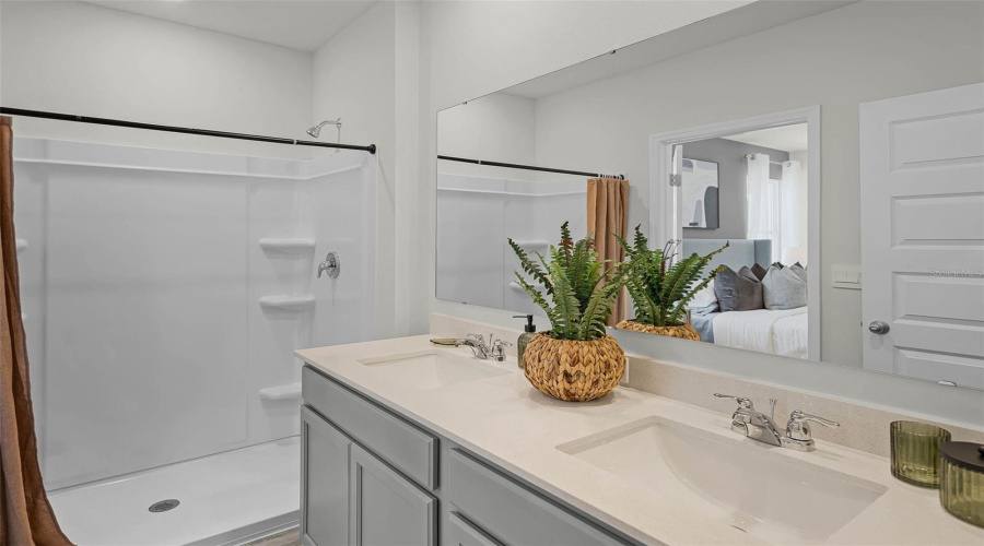 Davenport, Florida 33837, 4 Bedroom Bedrooms, ,2 Bathroombathrooms,Residential,For Sale,Rolling Lake,0,Mfro6443808