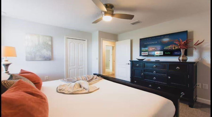 Davenport, Florida 33896, 9 Bedroom Bedrooms, ,5 Bathroombathrooms,Residential,For Sale,Rolling Fairway,0,Mfro6443746