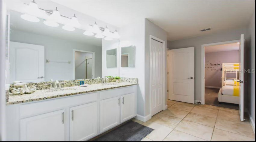 Davenport, Florida 33896, 9 Bedroom Bedrooms, ,5 Bathroombathrooms,Residential,For Sale,Rolling Fairway,0,Mfro6443746