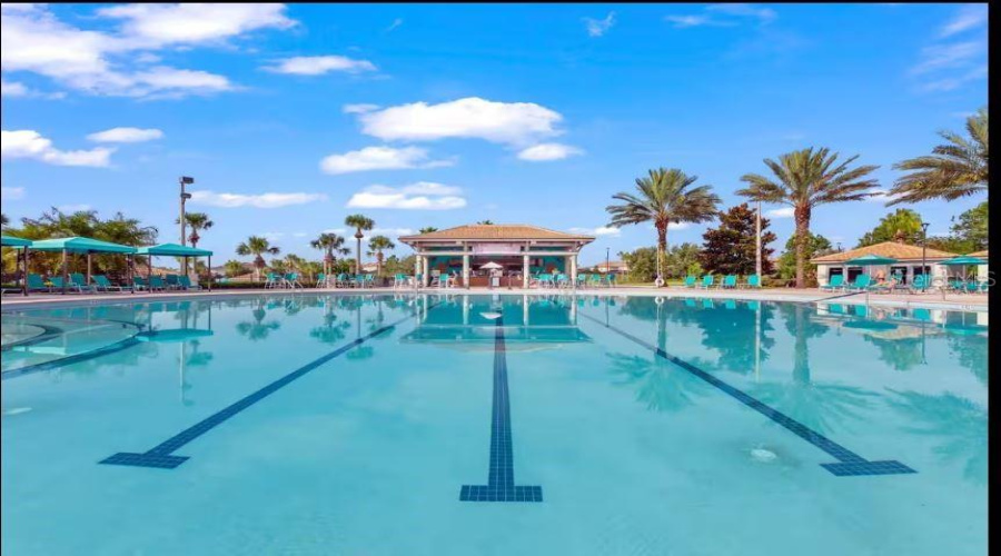 Davenport, Florida 33896, 9 Bedroom Bedrooms, ,5 Bathroombathrooms,Residential,For Sale,Rolling Fairway,0,Mfro6443746