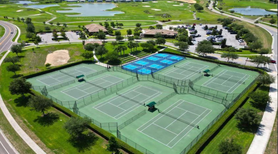 Davenport, Florida 33896, 9 Bedroom Bedrooms, ,5 Bathroombathrooms,Residential,For Sale,Rolling Fairway,0,Mfro6443746