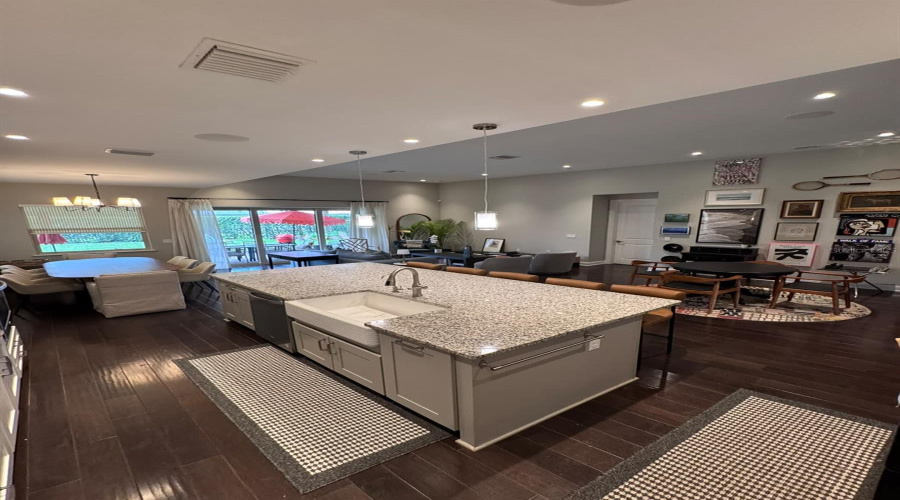 Orlando, Florida 32836, 4 Bedroom Bedrooms, ,3 Bathroombathrooms,Residential,For Sale,Angel Oak,0,Mfro6442256