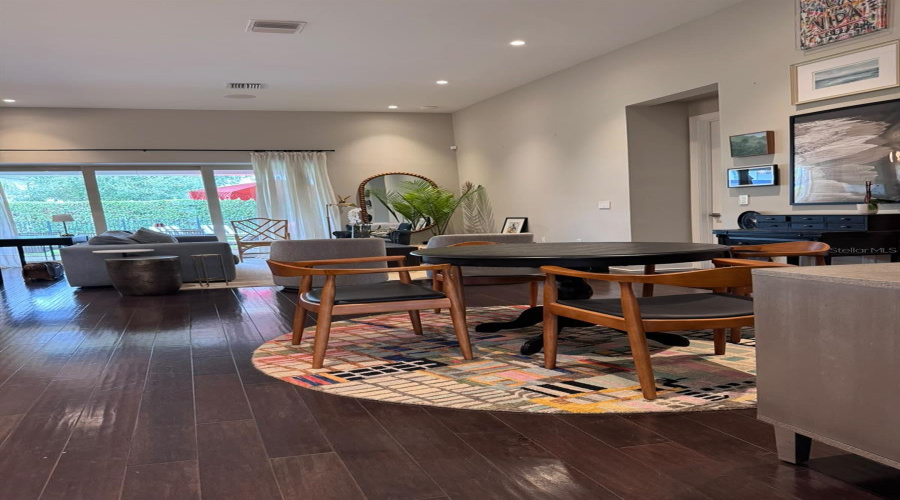 Orlando, Florida 32836, 4 Bedroom Bedrooms, ,3 Bathroombathrooms,Residential,For Sale,Angel Oak,0,Mfro6442256