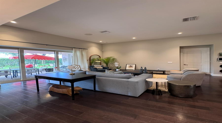 Orlando, Florida 32836, 4 Bedroom Bedrooms, ,3 Bathroombathrooms,Residential,For Sale,Angel Oak,0,Mfro6442256