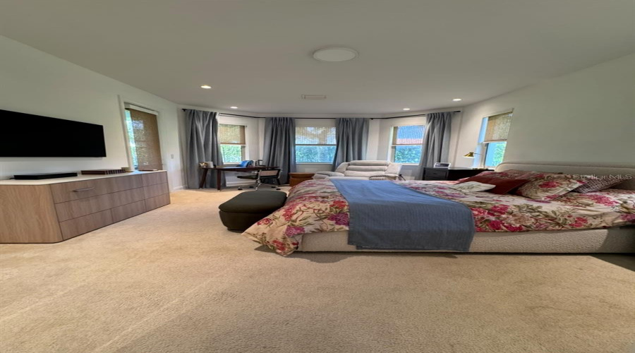 Orlando, Florida 32836, 4 Bedroom Bedrooms, ,3 Bathroombathrooms,Residential,For Sale,Angel Oak,0,Mfro6442256