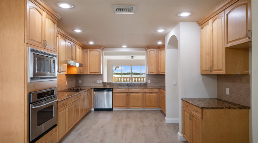 Orlando, Florida 32836, 2 Bedroom Bedrooms, ,2 Bathroombathrooms,Residential,For Sale,The Esplanade,0,Mfro6440599