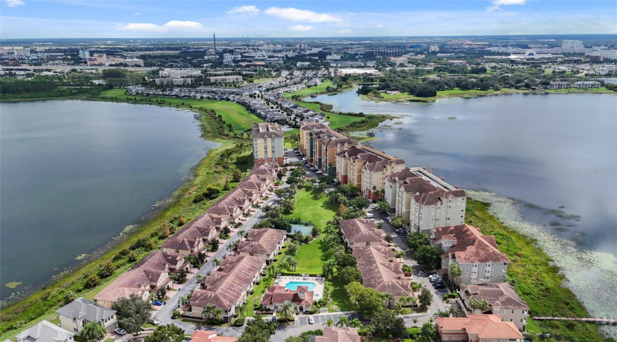 Orlando, Florida 32836, 2 Bedroom Bedrooms, ,2 Bathroombathrooms,Residential,For Sale,The Esplanade,0,Mfro6440599