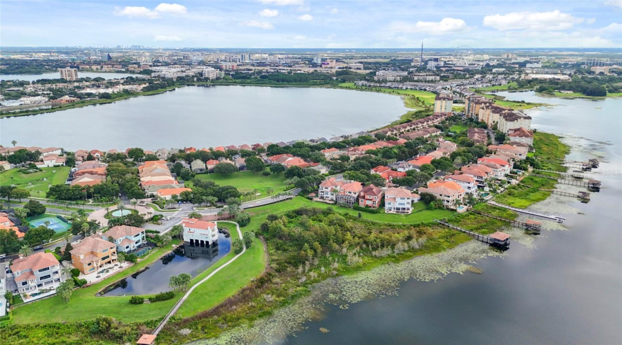 Orlando, Florida 32836, 2 Bedroom Bedrooms, ,2 Bathroombathrooms,Residential,For Sale,The Esplanade,0,Mfro6440599
