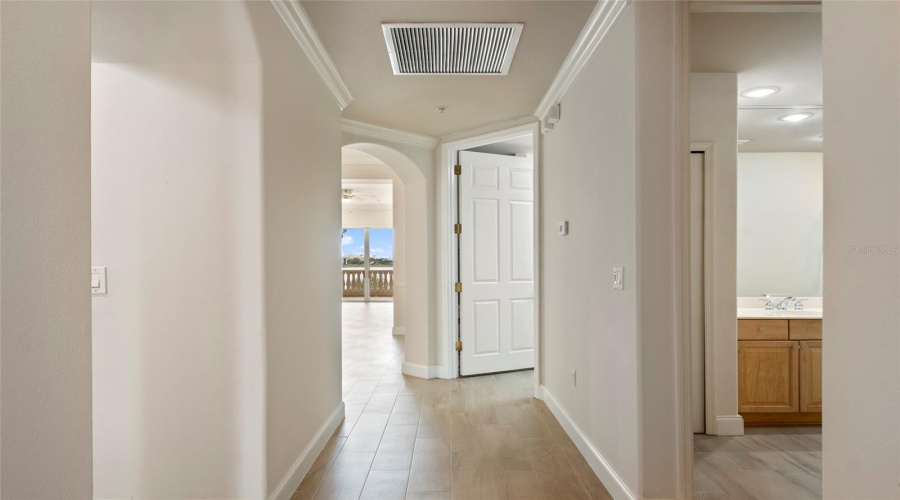 Orlando, Florida 32836, 2 Bedroom Bedrooms, ,2 Bathroombathrooms,Residential,For Sale,The Esplanade,0,Mfro6440599