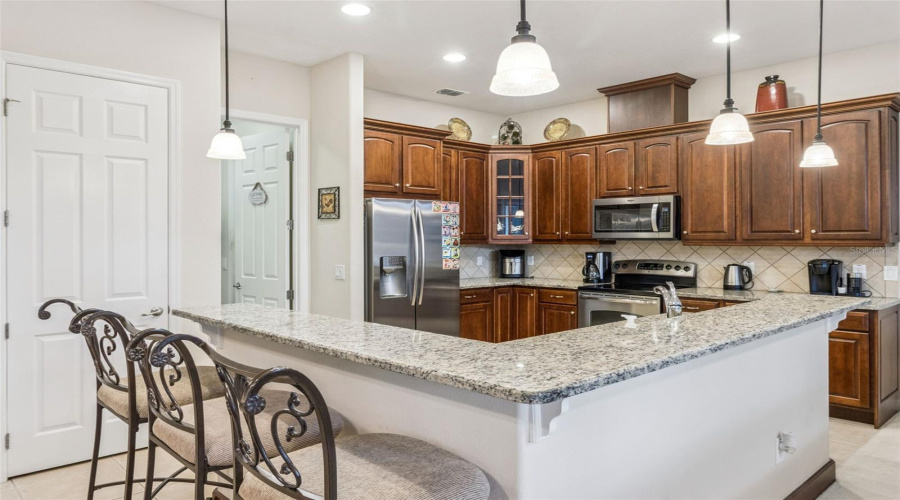 Davenport, Florida 33837, 5 Bedroom Bedrooms, ,4 Bathroombathrooms,Residential,For Sale,Smithfield,0,Mfrs5157380