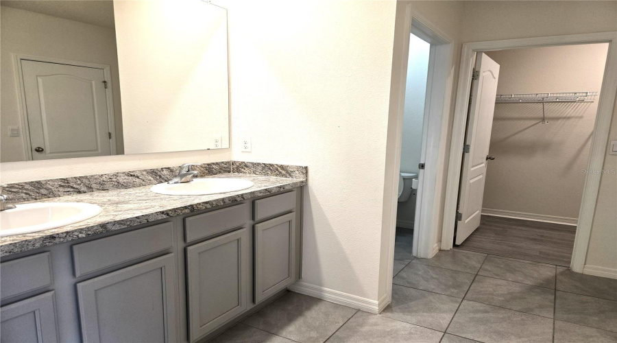 Davenport, Florida 33837, 4 Bedroom Bedrooms, ,2 Bathroombathrooms,Residential,For Sale,Gina,0,Mfro6443345