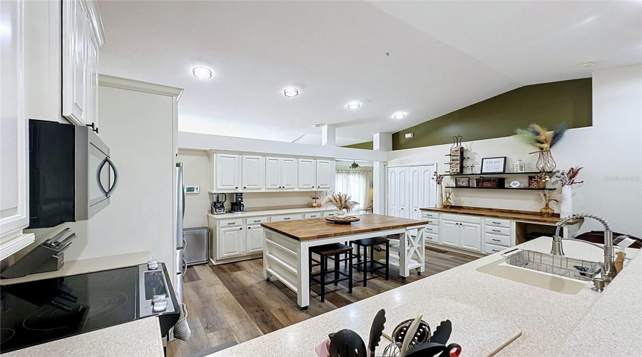 Davenport, Florida 33837, 4 Bedroom Bedrooms, ,2 Bathroombathrooms,Residential,For Sale,Grand Reserve,0,Mfrs5156874