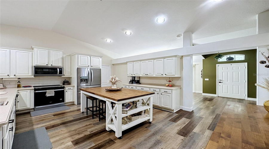 Davenport, Florida 33837, 4 Bedroom Bedrooms, ,2 Bathroombathrooms,Residential,For Sale,Grand Reserve,0,Mfrs5156874