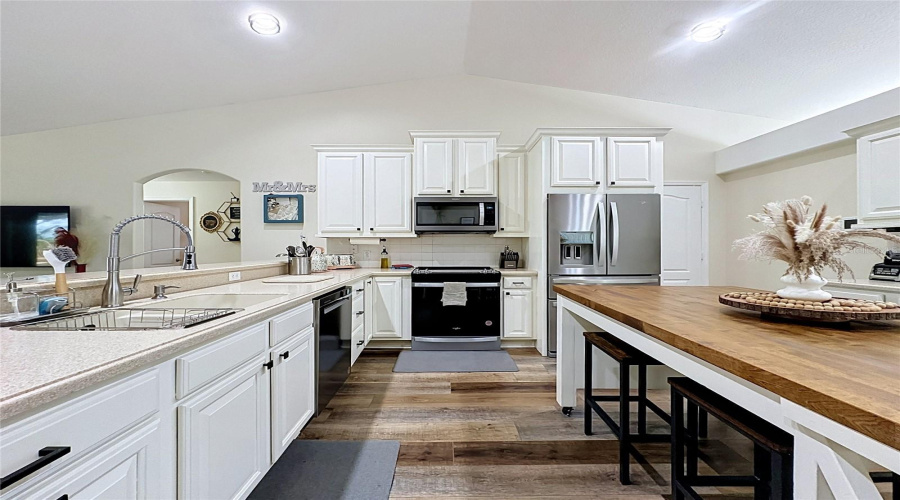Davenport, Florida 33837, 4 Bedroom Bedrooms, ,2 Bathroombathrooms,Residential,For Sale,Grand Reserve,0,Mfrs5156874