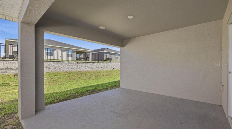 Davenport, Florida 33837, 4 Bedroom Bedrooms, ,2 Bathroombathrooms,Residential,For Sale,Matterhorn,0,Mfro6443526