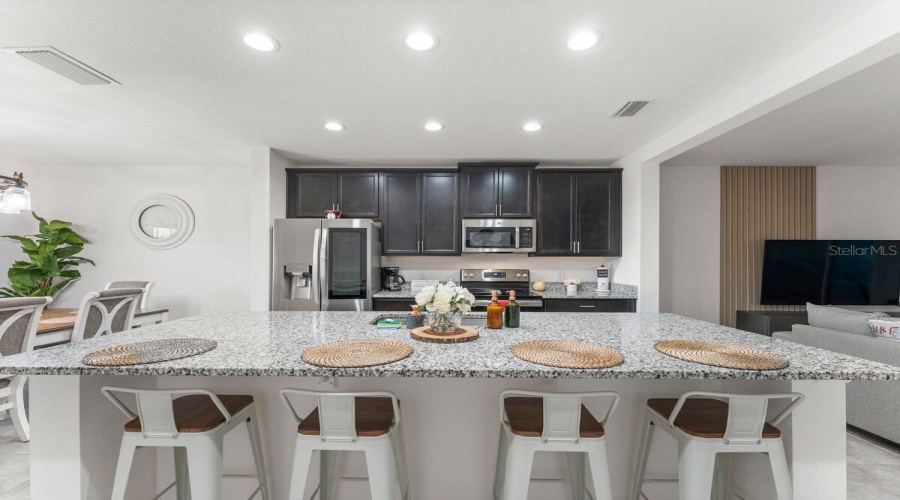 Davenport, Florida 33837, 3 Bedroom Bedrooms, ,2 Bathroombathrooms,Residential,For Sale,Claire,0,Mfro6443907
