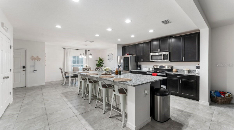 Davenport, Florida 33837, 3 Bedroom Bedrooms, ,2 Bathroombathrooms,Residential,For Sale,Claire,0,Mfro6443907