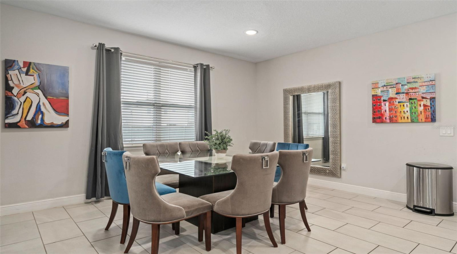 Kissimmee, Florida 34747, 5 Bedroom Bedrooms, ,5 Bathroombathrooms,Residential,For Sale,Auburn,0,Mfrr4912006