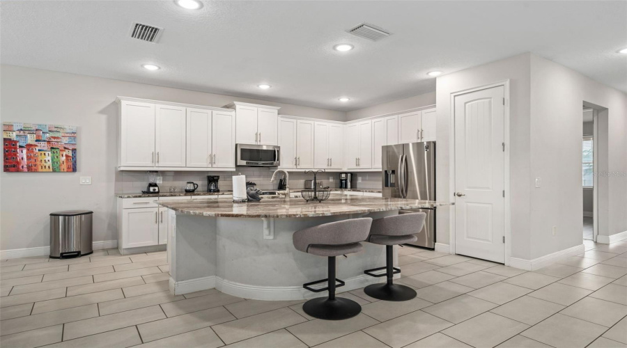Kissimmee, Florida 34747, 5 Bedroom Bedrooms, ,5 Bathroombathrooms,Residential,For Sale,Auburn,0,Mfrr4912006