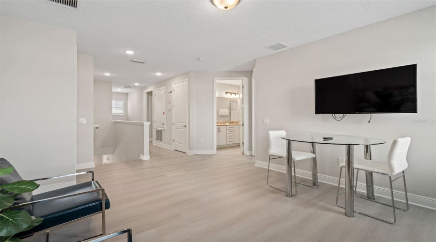 Kissimmee, Florida 34747, 5 Bedroom Bedrooms, ,5 Bathroombathrooms,Residential,For Sale,Auburn,0,Mfrr4912006
