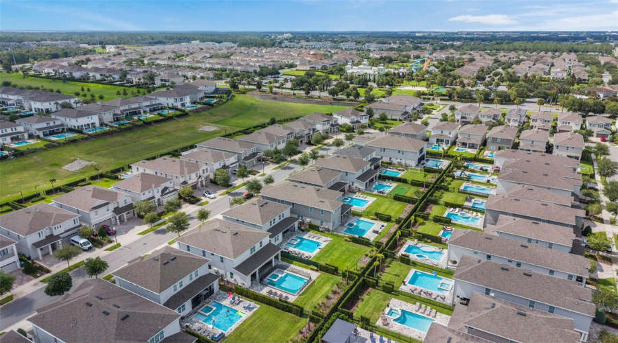 Kissimmee, Florida 34747, 5 Bedroom Bedrooms, ,5 Bathroombathrooms,Residential,For Sale,Auburn,0,Mfrr4912006