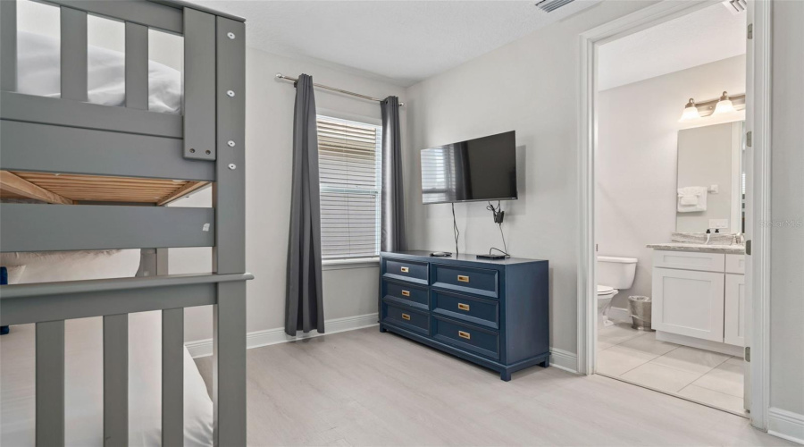 Kissimmee, Florida 34747, 5 Bedroom Bedrooms, ,5 Bathroombathrooms,Residential,For Sale,Auburn,0,Mfrr4912006