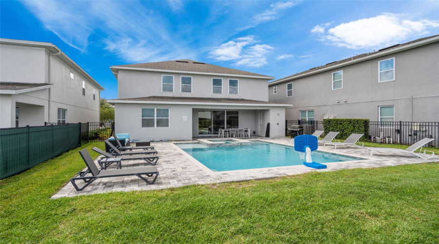 Kissimmee, Florida 34747, 5 Bedroom Bedrooms, ,5 Bathroombathrooms,Residential,For Sale,Auburn,0,Mfrr4912006