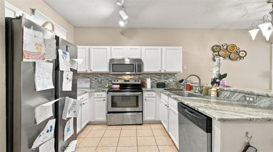 Davenport, Florida 33896, 3 Bedroom Bedrooms, ,2 Bathroombathrooms,Residential,For Sale,Madison,0,Mfro6441989