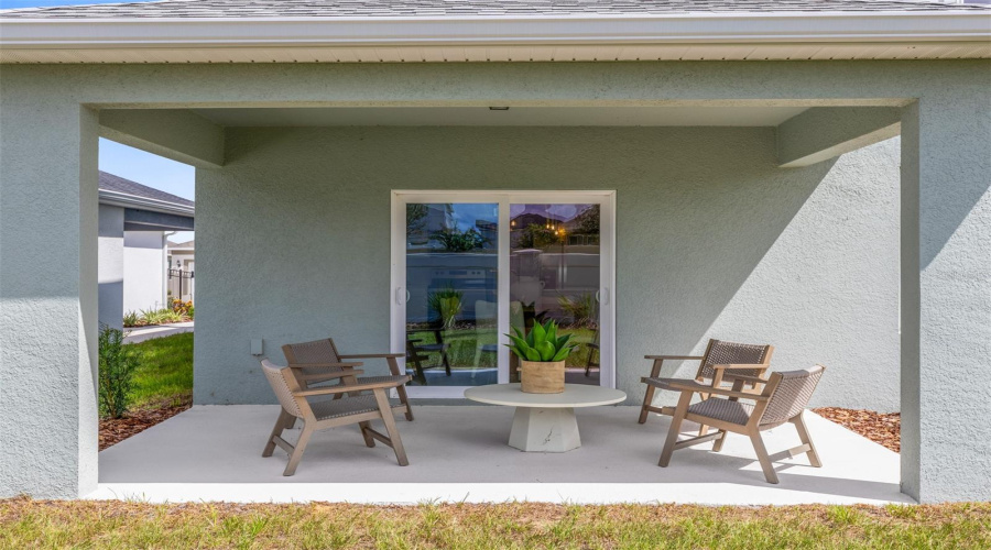 Model Home Design Only. Pictures And Furnishings Are For Illustrative Purposes Only. Elevations, Colors And Options May Vary. Furniture Is For Model Home Staging Only.