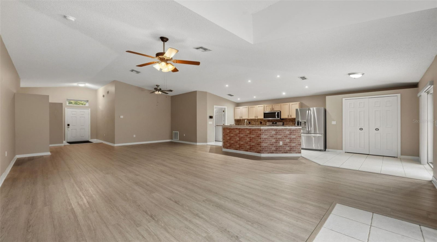 Davenport, Florida 33837, 3 Bedroom Bedrooms, ,2 Bathroombathrooms,Residential,For Sale,China Berry,0,Mfrs5158157
