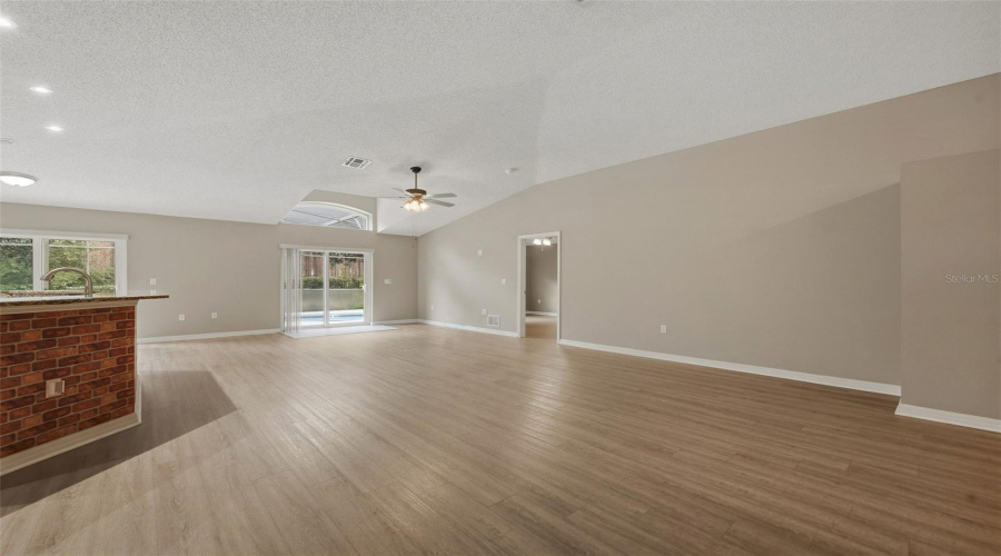 Davenport, Florida 33837, 3 Bedroom Bedrooms, ,2 Bathroombathrooms,Residential,For Sale,China Berry,0,Mfrs5158157