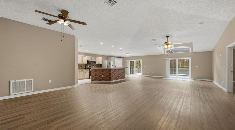 Davenport, Florida 33837, 3 Bedroom Bedrooms, ,2 Bathroombathrooms,Residential,For Sale,China Berry,0,Mfrs5158157