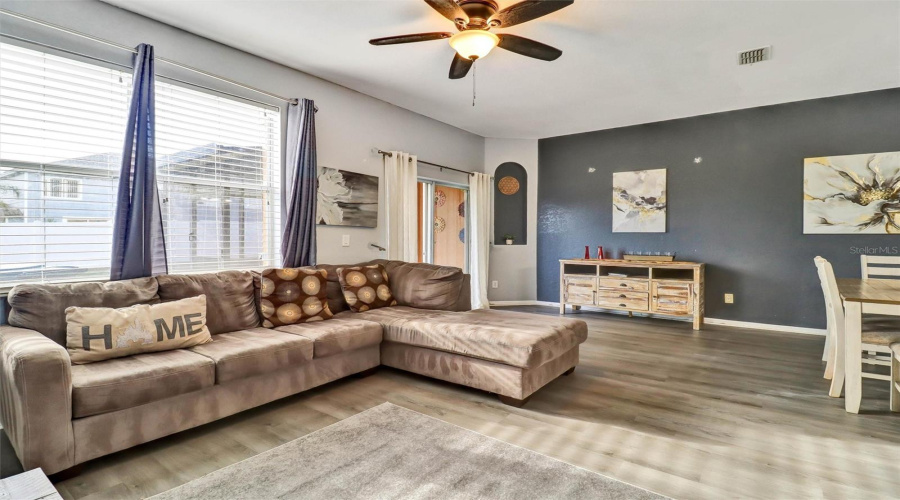 Davenport, Florida 33897, 3 Bedroom Bedrooms, ,2 Bathroombathrooms,Residential,For Sale,Calabria,0,Mfro6444412