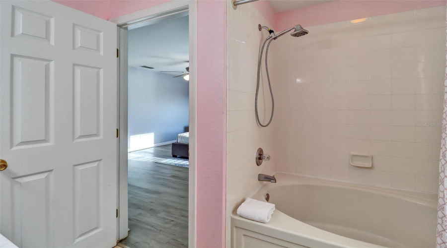 Davenport, Florida 33897, 3 Bedroom Bedrooms, ,2 Bathroombathrooms,Residential,For Sale,Calabria,0,Mfro6444412