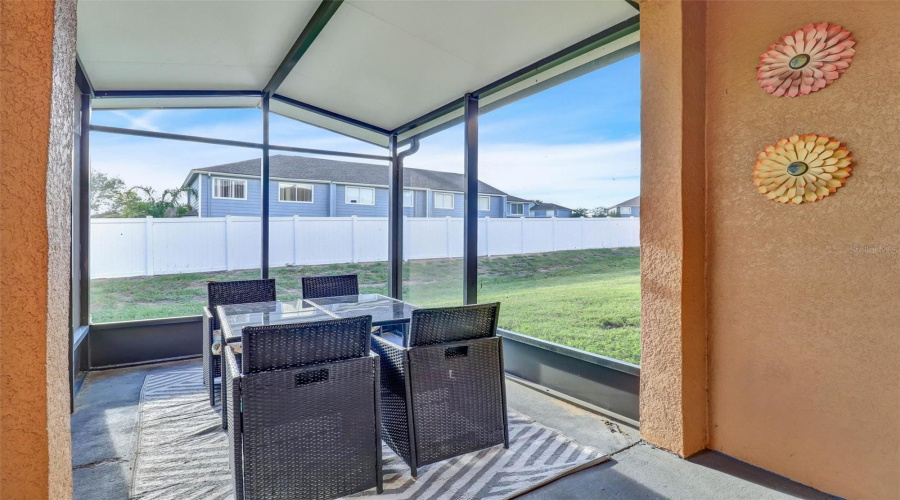 Davenport, Florida 33897, 3 Bedroom Bedrooms, ,2 Bathroombathrooms,Residential,For Sale,Calabria,0,Mfro6444412
