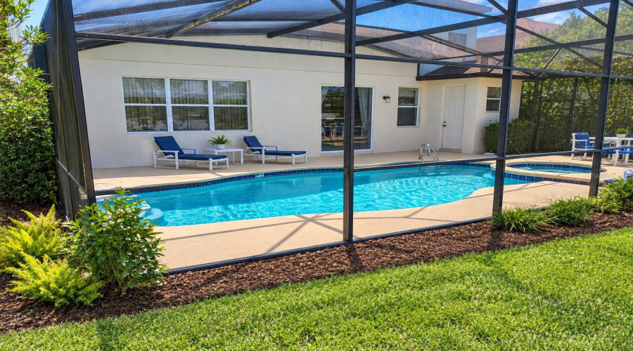Pool - Back