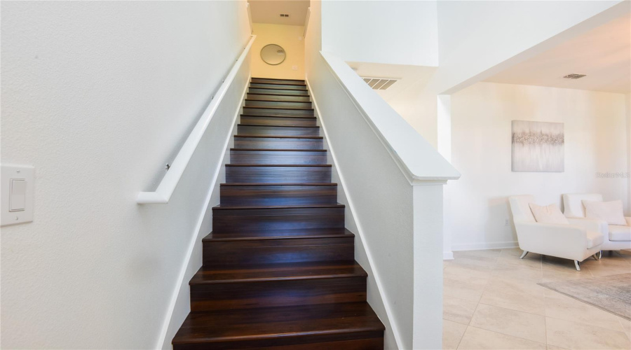 Davenport, Florida 33896, 4 Bedroom Bedrooms, ,2 Bathroombathrooms,Residential,For Sale,Leader Board,0,Mfro6441012