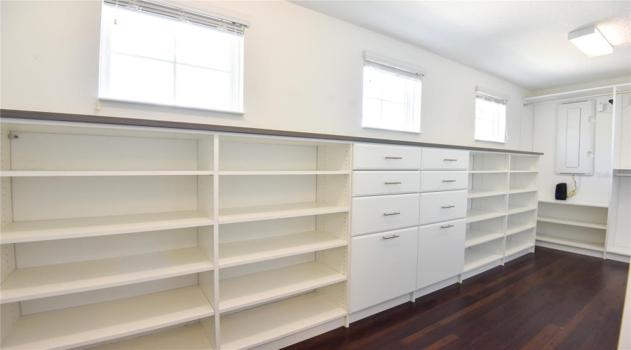 Davenport, Florida 33896, 4 Bedroom Bedrooms, ,2 Bathroombathrooms,Residential,For Sale,Leader Board,0,Mfro6441012