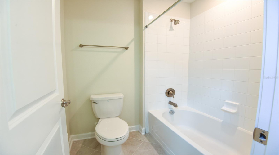 Davenport, Florida 33896, 4 Bedroom Bedrooms, ,2 Bathroombathrooms,Residential,For Sale,Leader Board,0,Mfro6441012