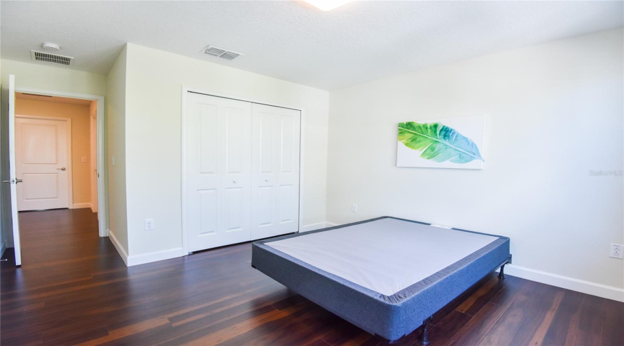 Davenport, Florida 33896, 4 Bedroom Bedrooms, ,2 Bathroombathrooms,Residential,For Sale,Leader Board,0,Mfro6441012