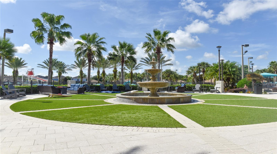 Davenport, Florida 33896, 4 Bedroom Bedrooms, ,2 Bathroombathrooms,Residential,For Sale,Leader Board,0,Mfro6441012