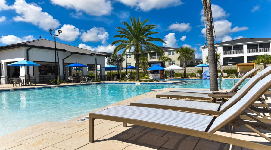 Davenport, Florida 33896, 4 Bedroom Bedrooms, ,2 Bathroombathrooms,Residential,For Sale,Leader Board,0,Mfro6441012