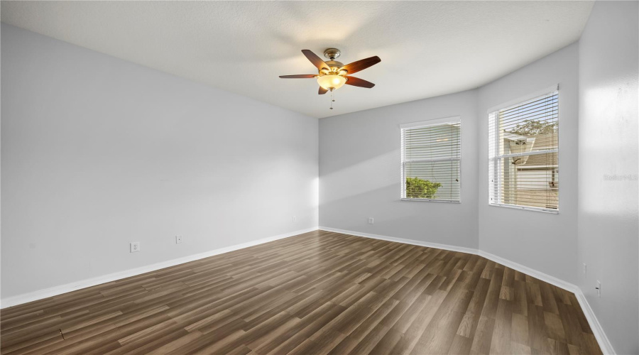 Orlando, Florida 32836, 4 Bedroom Bedrooms, ,2 Bathroombathrooms,Residential,For Sale,Fitzgerald Butler,0,Mfro6435337